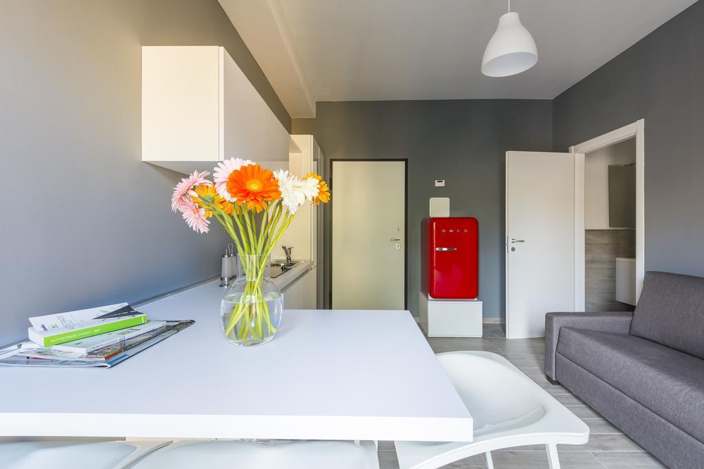 Miavia Apartments- Marconi *