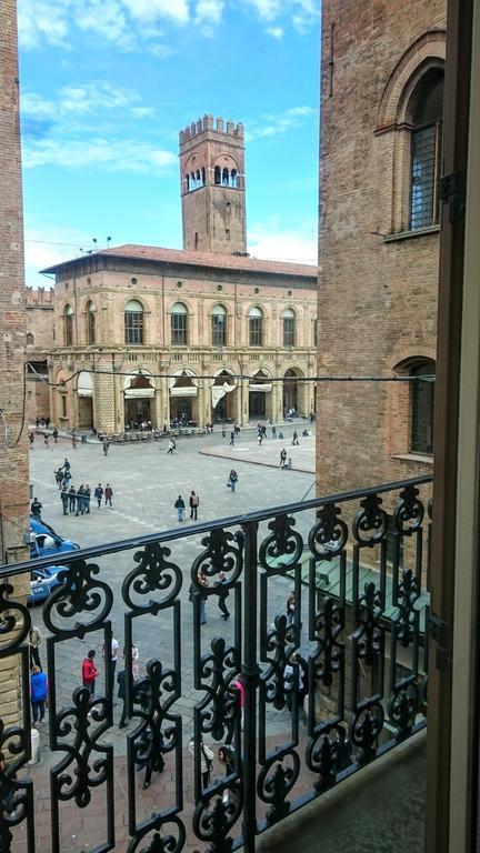 Casa Isolani Luxury Piazza Maggiore Bolonia