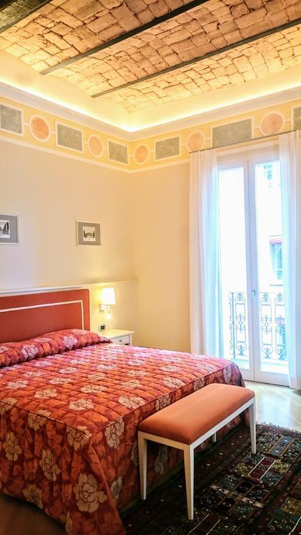Casa Isolani Luxury Piazza Maggiore Pensión