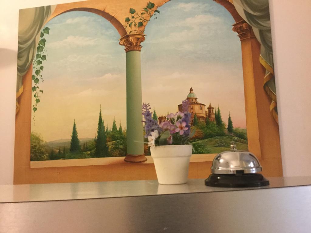Residenza Due Torri Check In Presso Vicolo Cattani 7 Gasthof Bologna