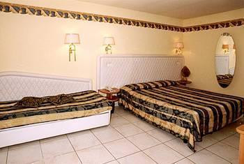 Gasthof Residenza Due Torri Check In Presso Vicolo Cattani 7 3*