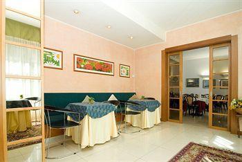 Astor Hotel 3*