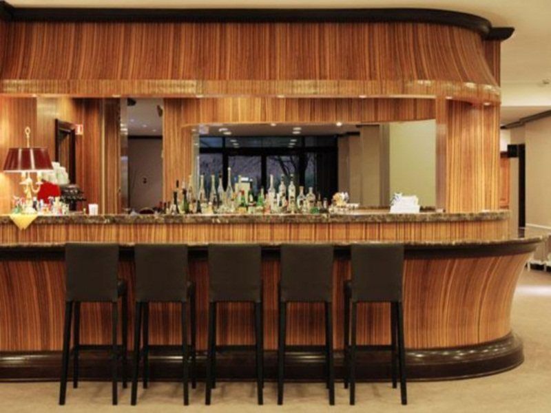 Hotel Western Tower 4*