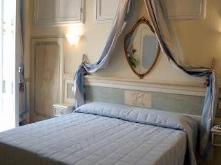 B&bt Antica Residenza Dazeglio 2*