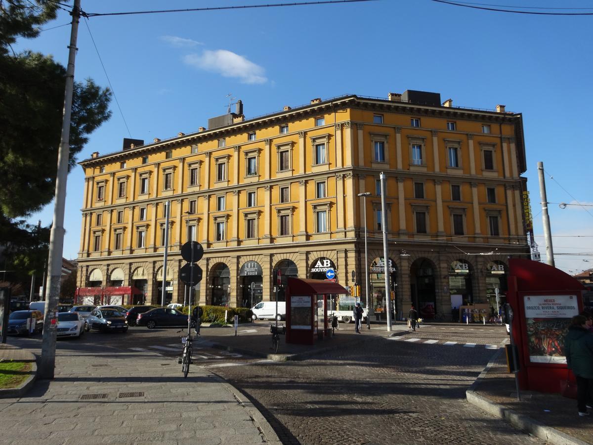 Due Agosto * Bolonia