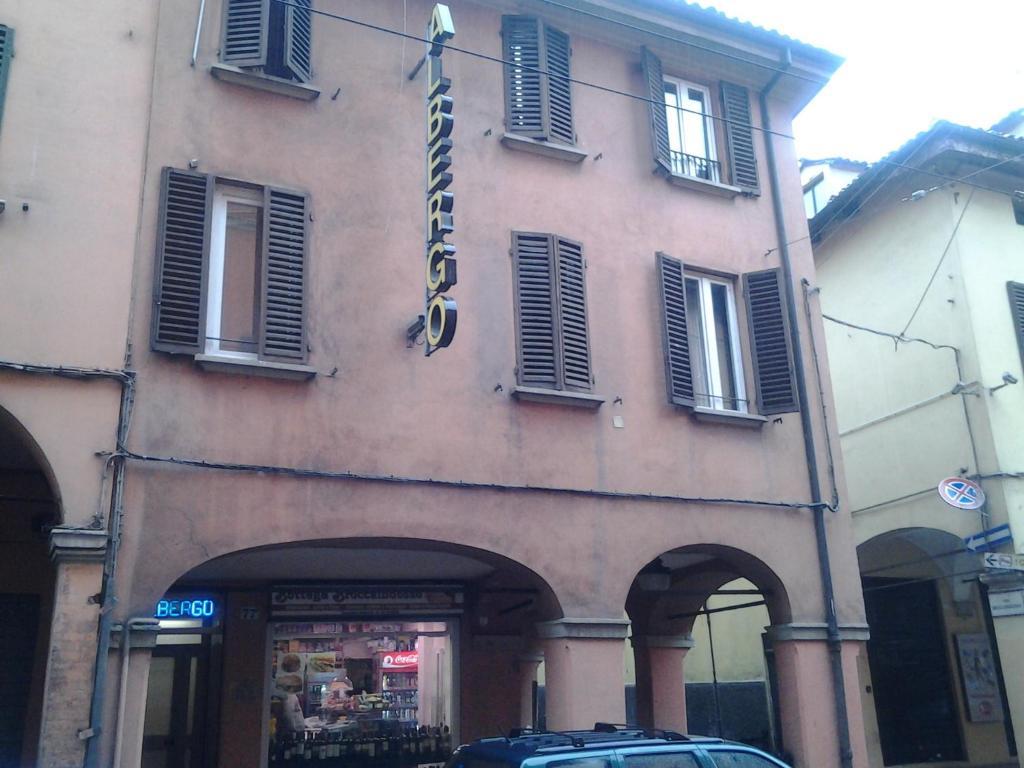 Perla Bologna