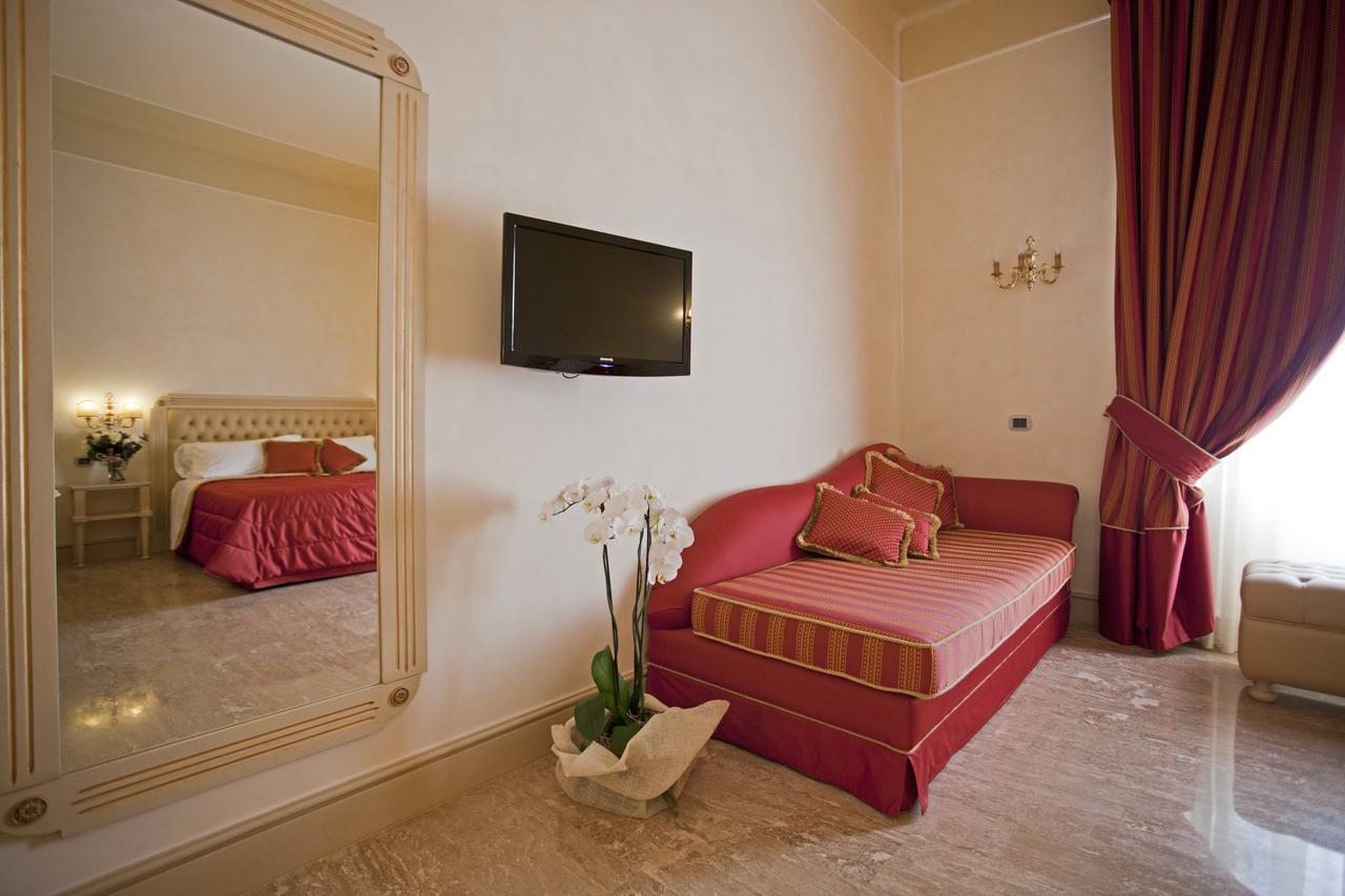 Cavour 3* Bologna