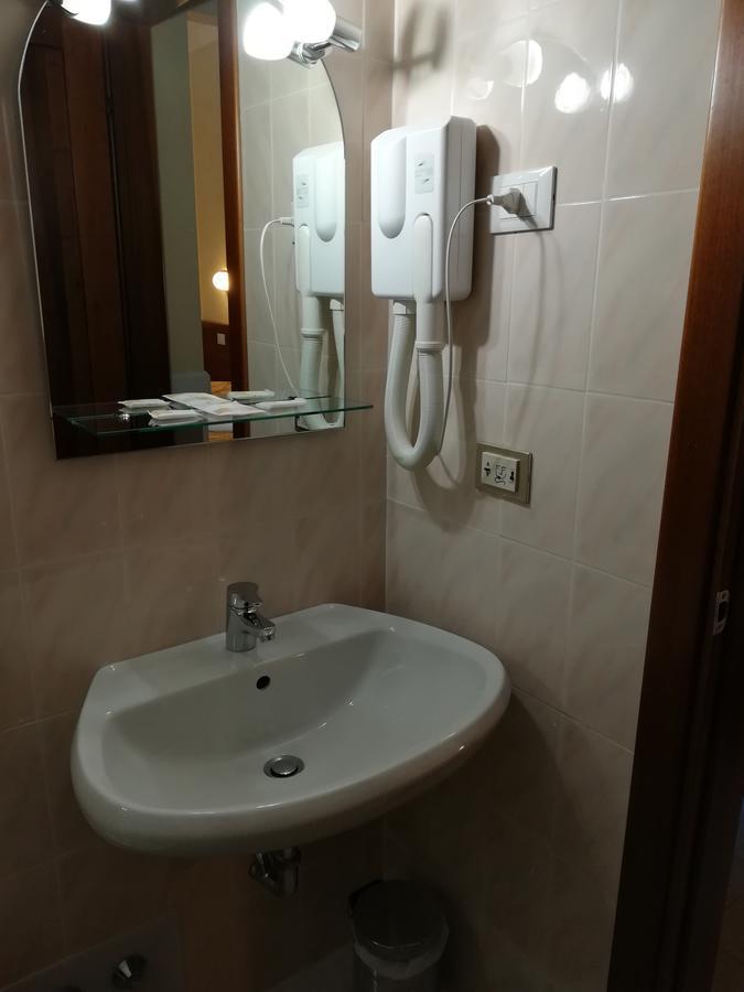 Hotel Marco Polo Self Check-in Bologne
