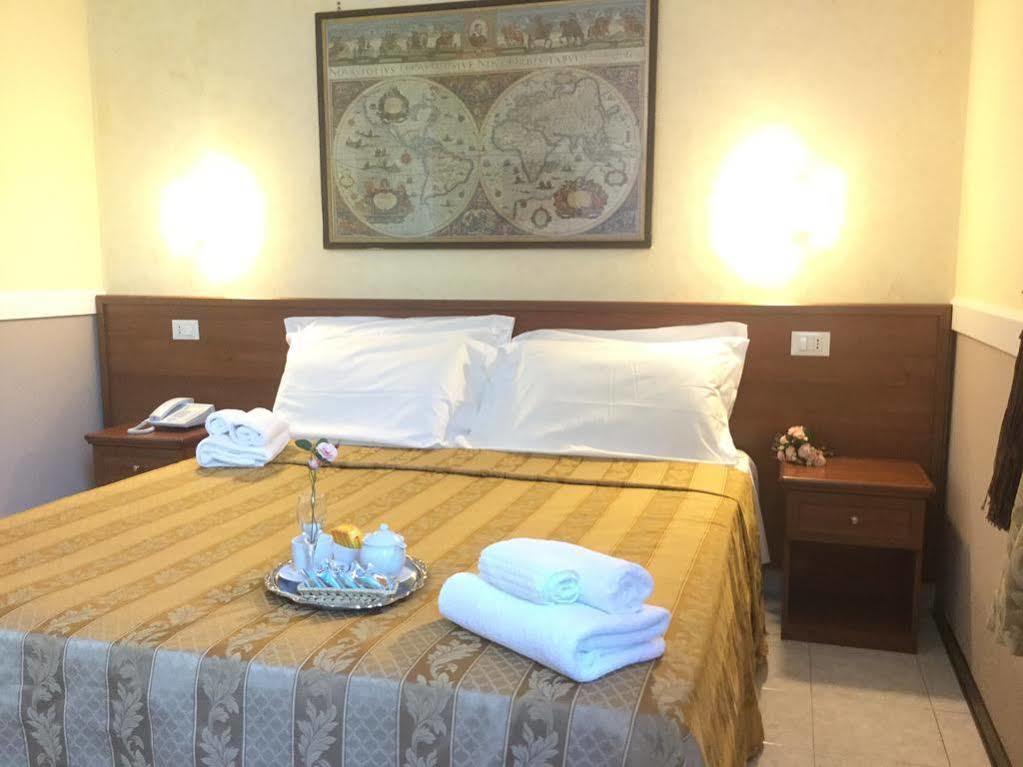 Marco Polo Self Check-in Hotel Bologne