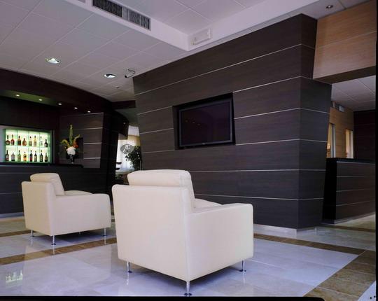 Savhotel Aemilia Hotel 4*