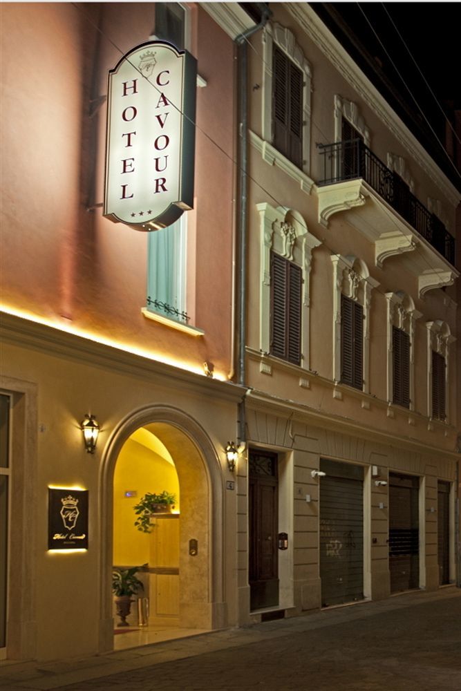Hotel Cavour 3*