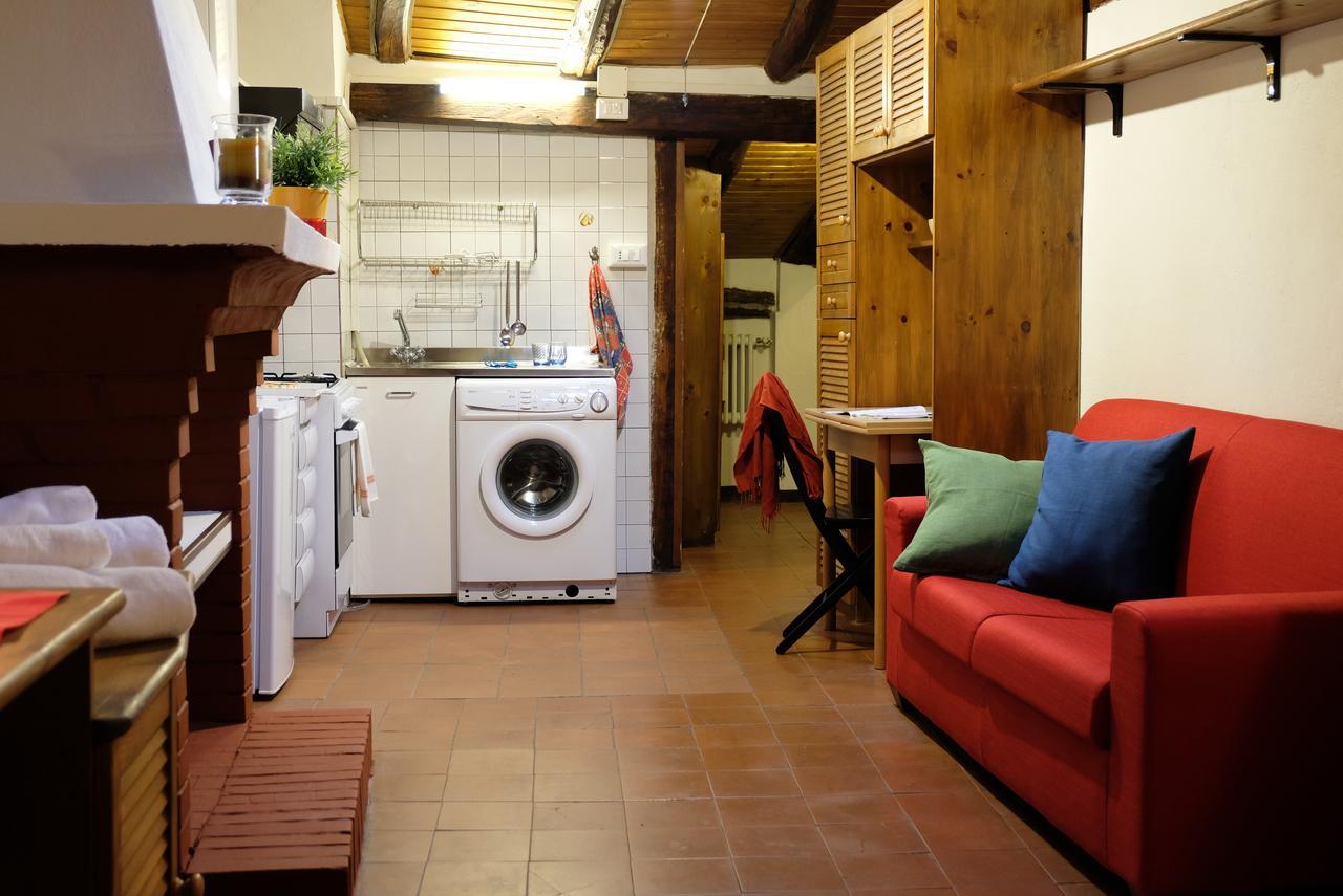 Castiglione Lovely Mansarda Apartment