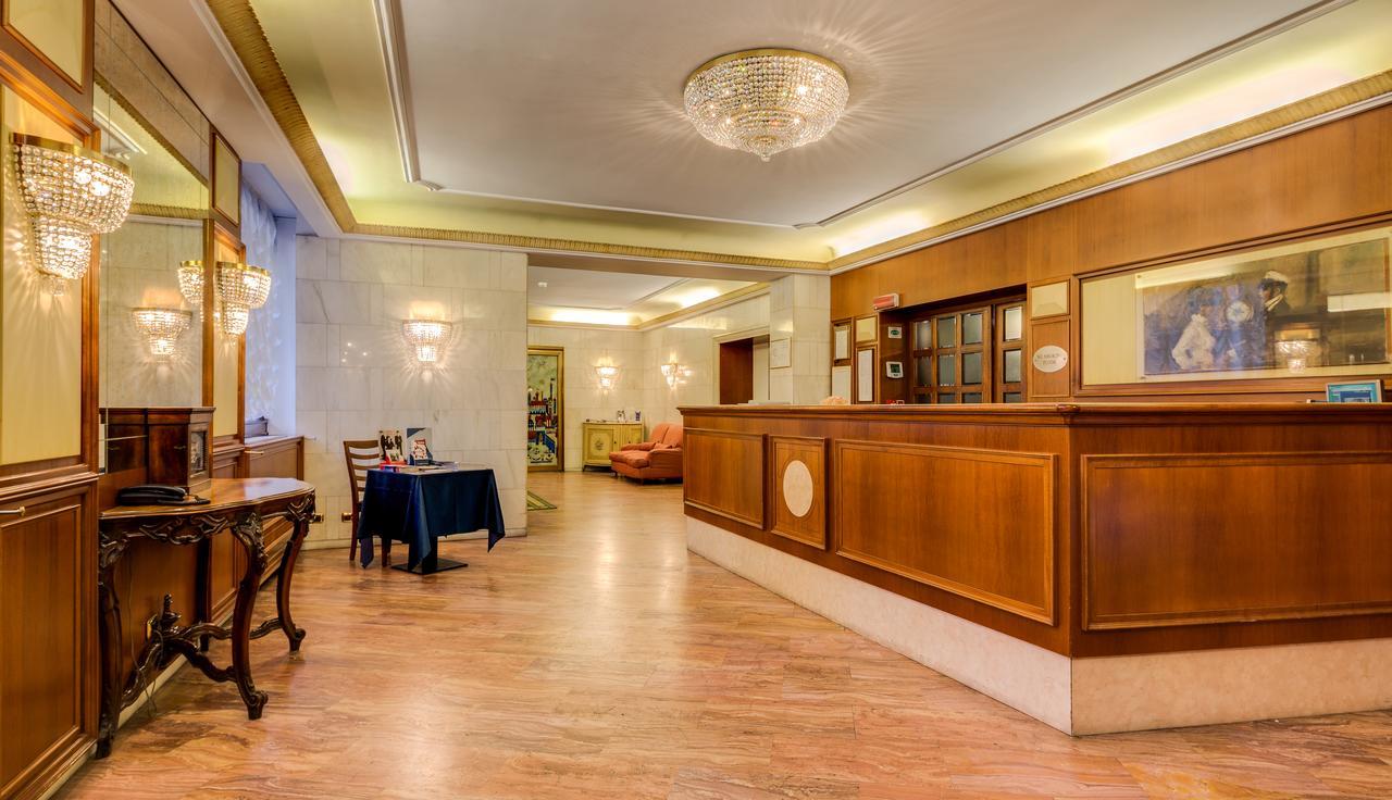 Hotel San Donato - Centro 4*
