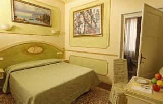 B&bt Antica Residenza Dazeglio 2*