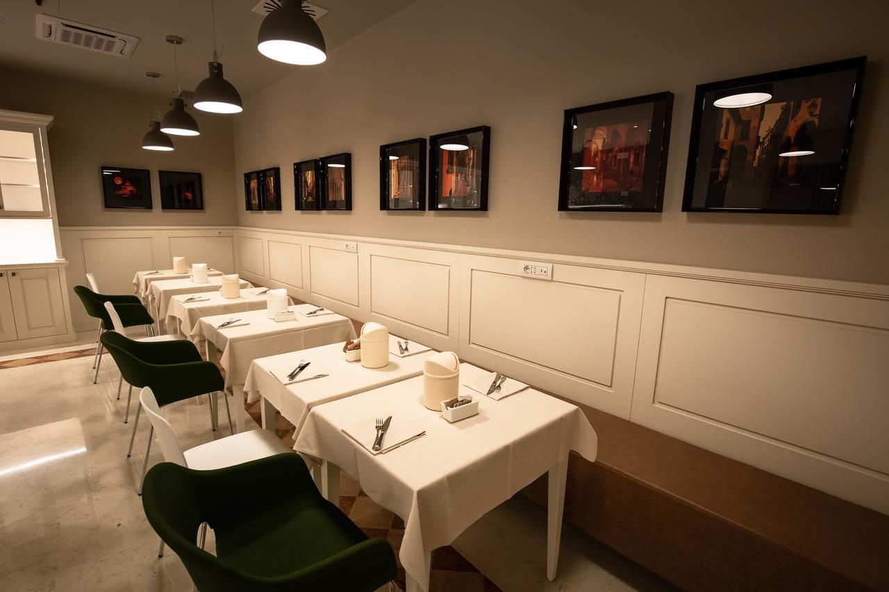 Hotel Zanhotel Regina Bologna
