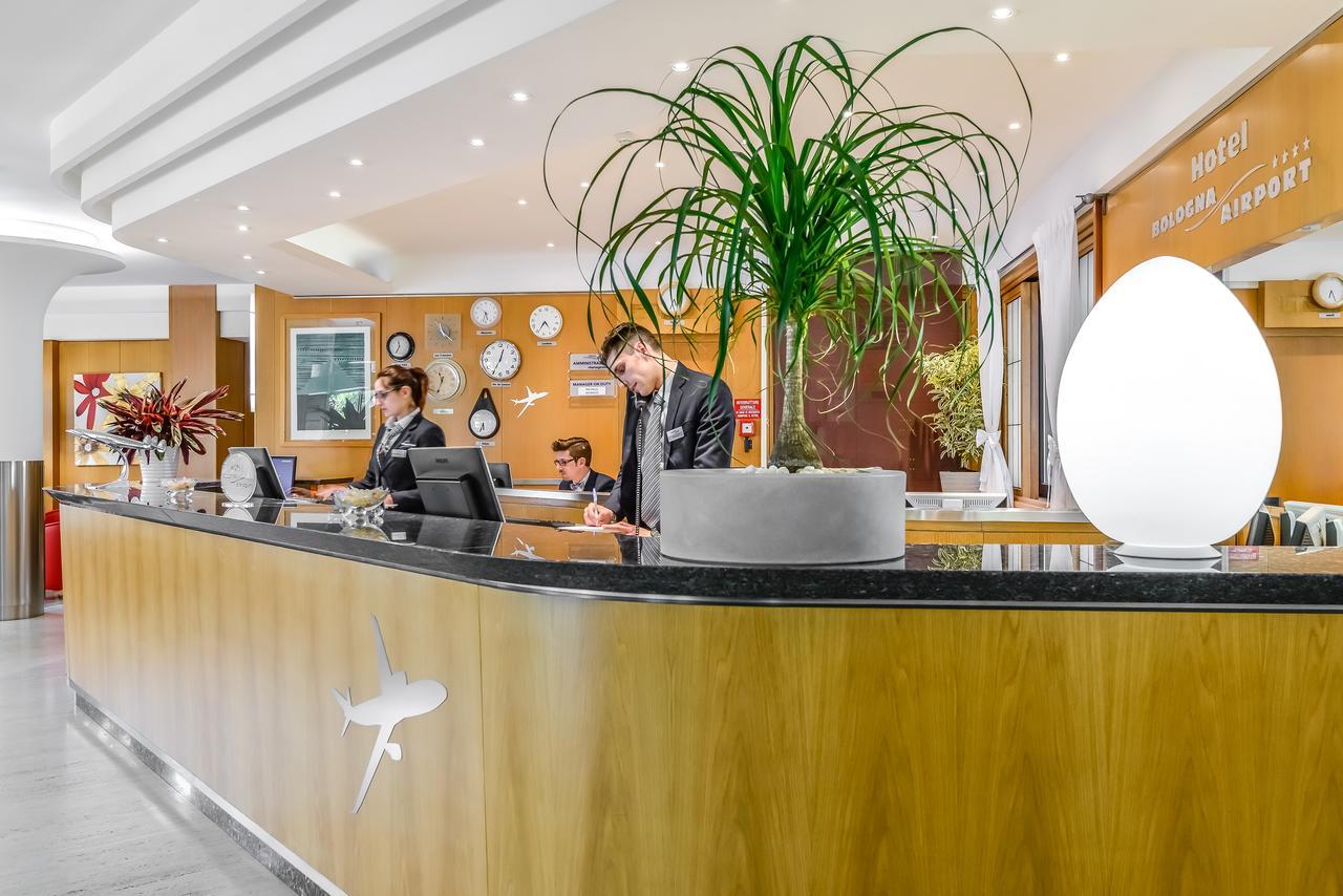 Hotel Airport 4*