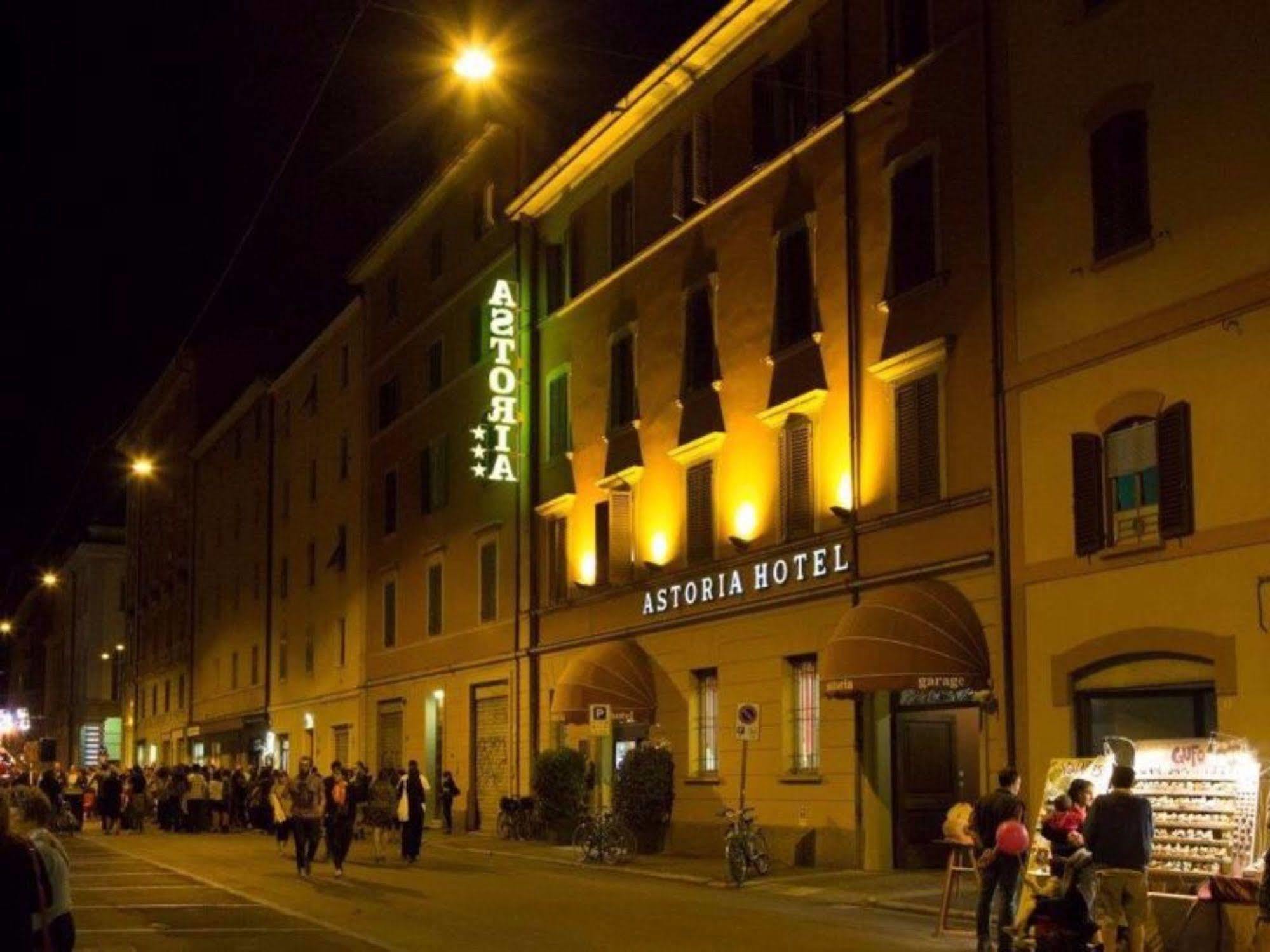 Astoria Hotel 3*