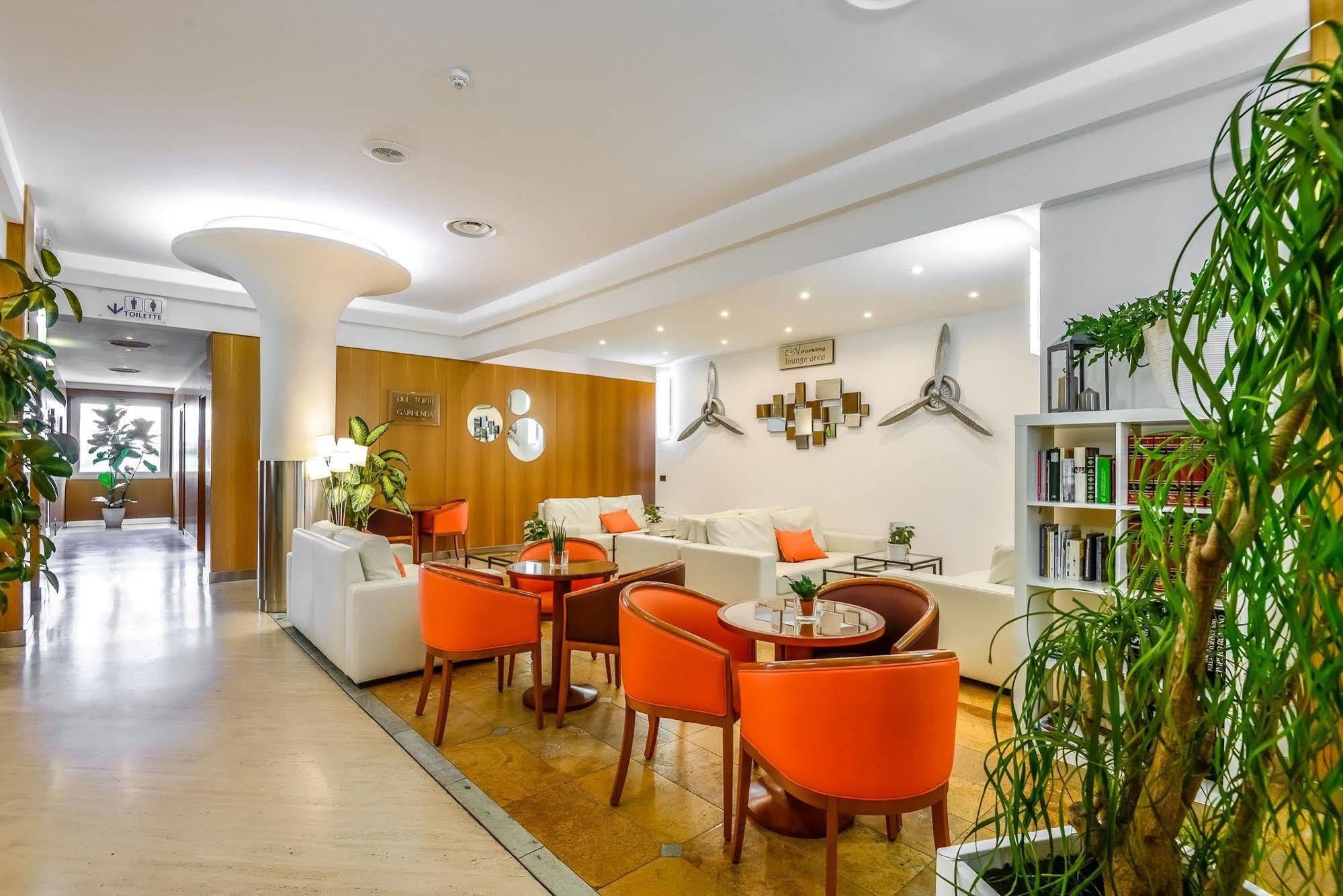 Airport Hotel 4*