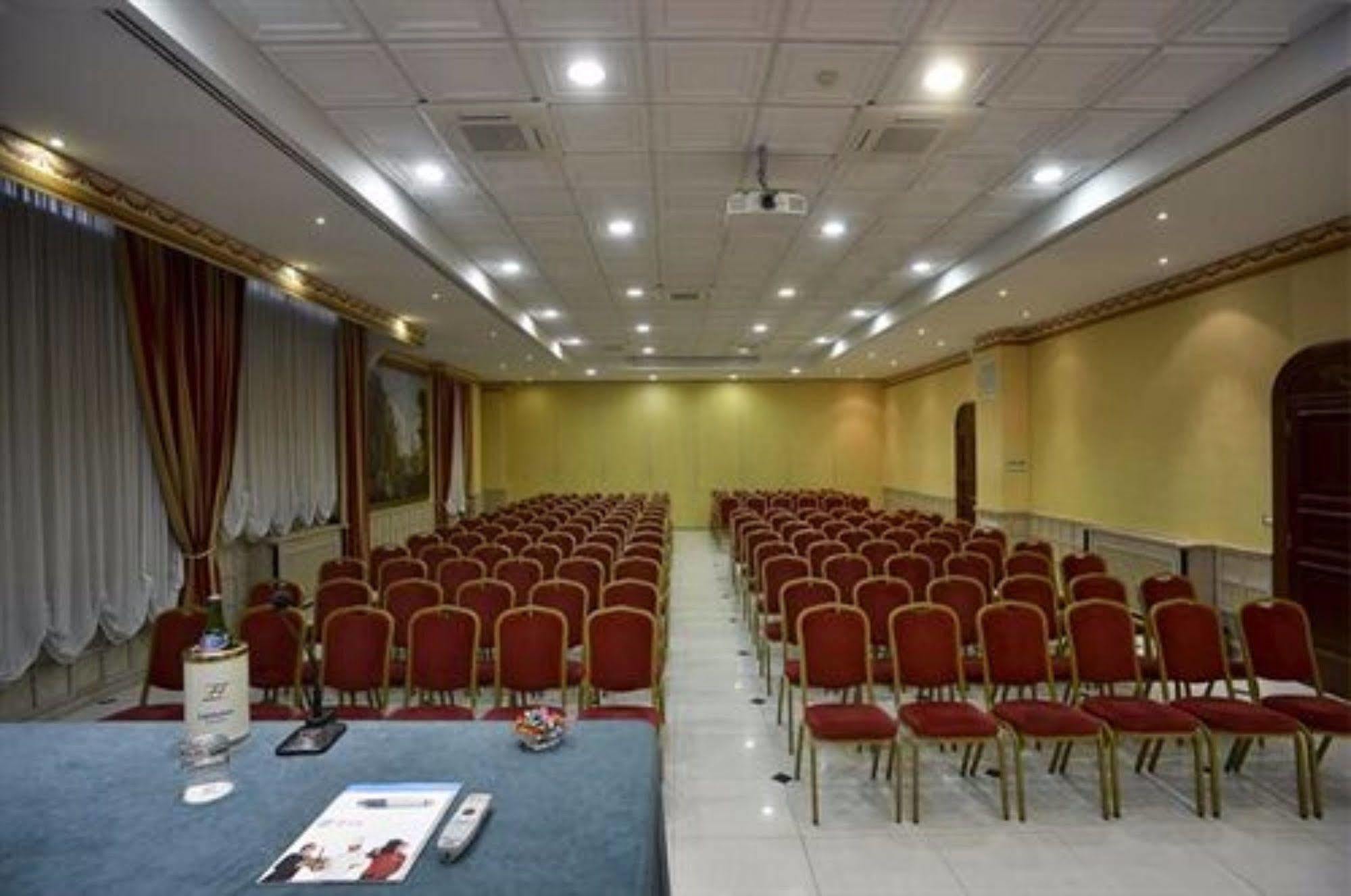 Hotel Zanhotel Europa 4*