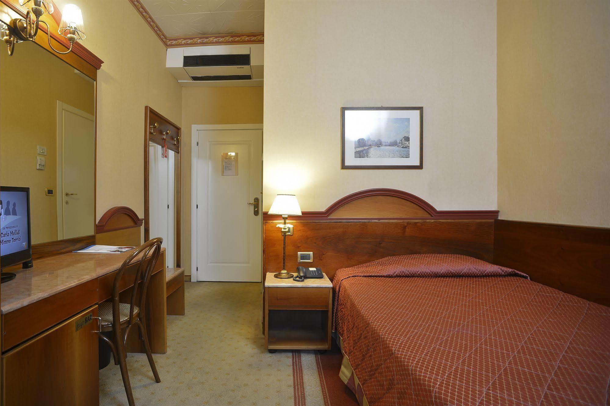 Zanhotel Regina 3*