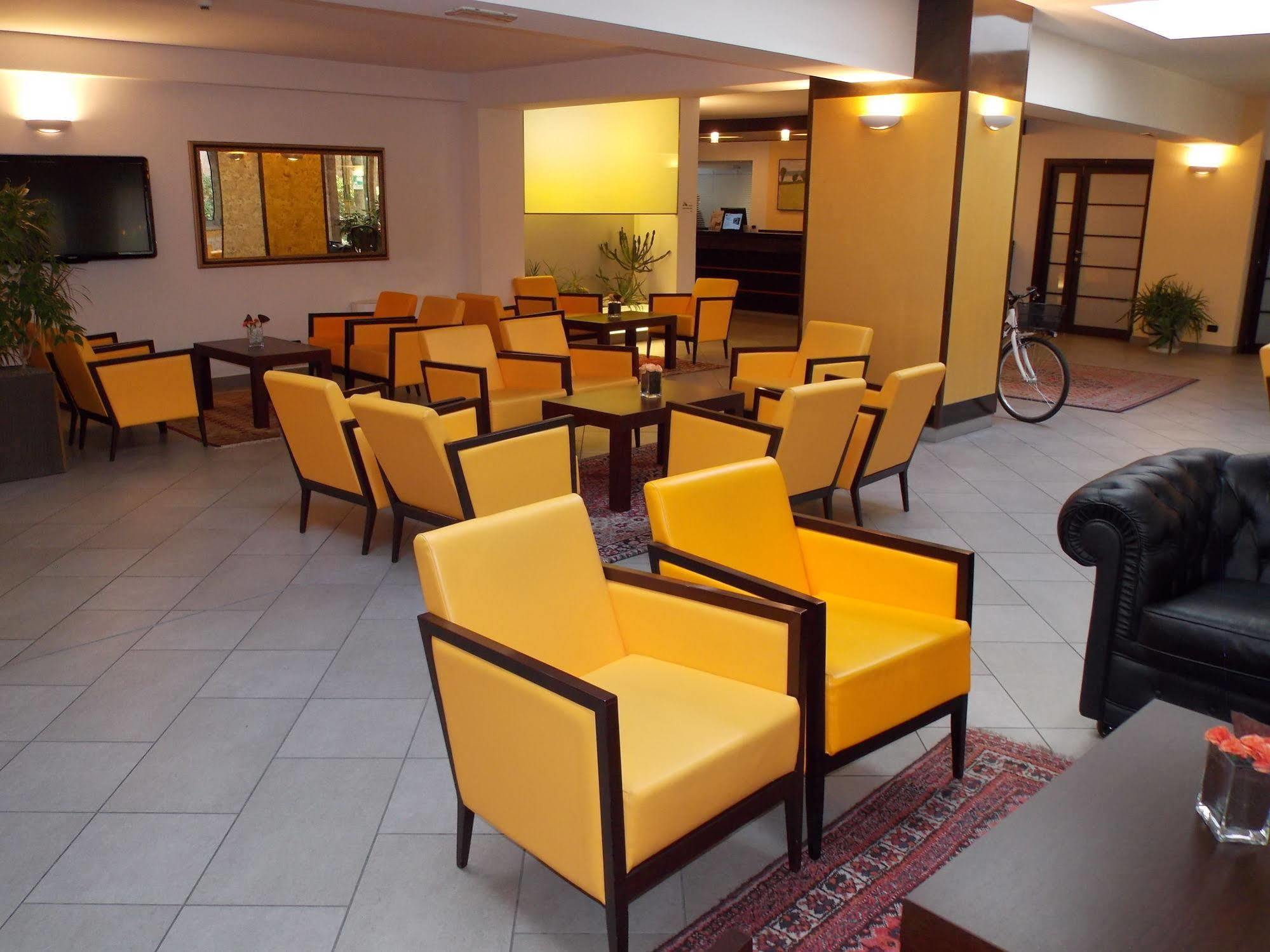 Western 4* Bologna