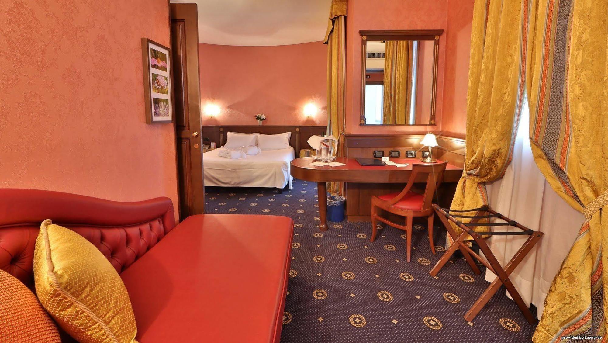 Hotel Western 4*