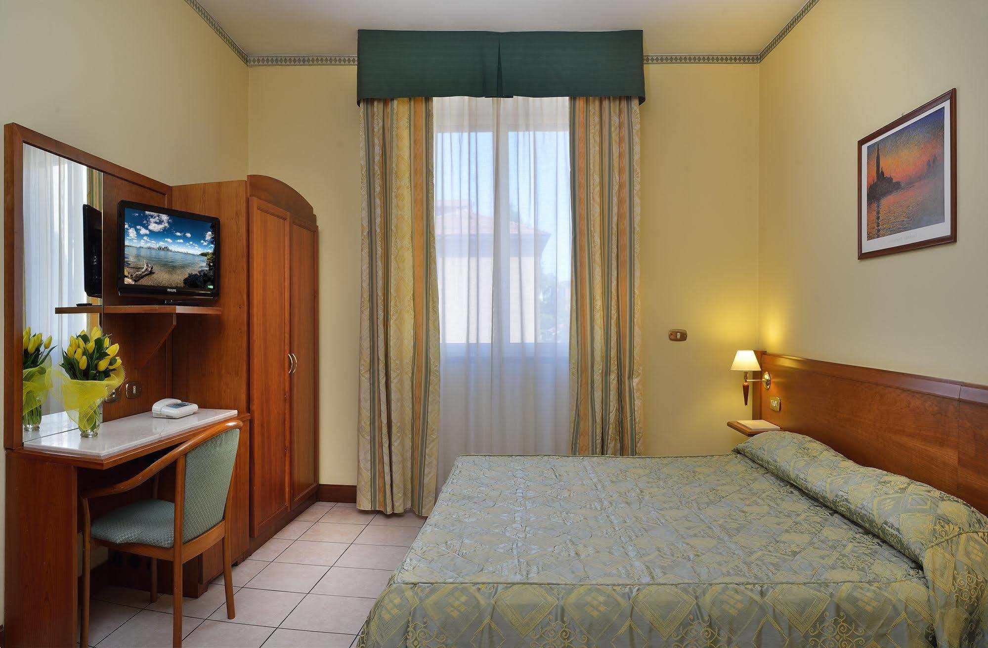 Astor 3* Bologna