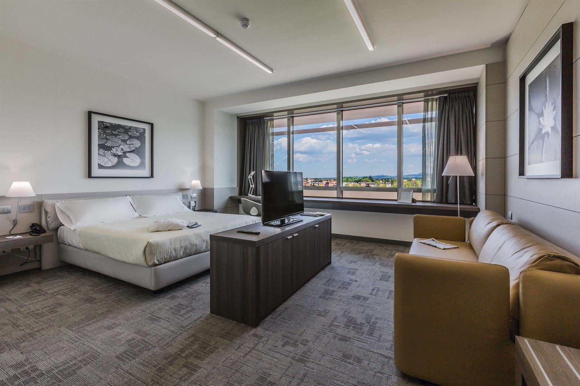 Hotel Unahotels San Vitale