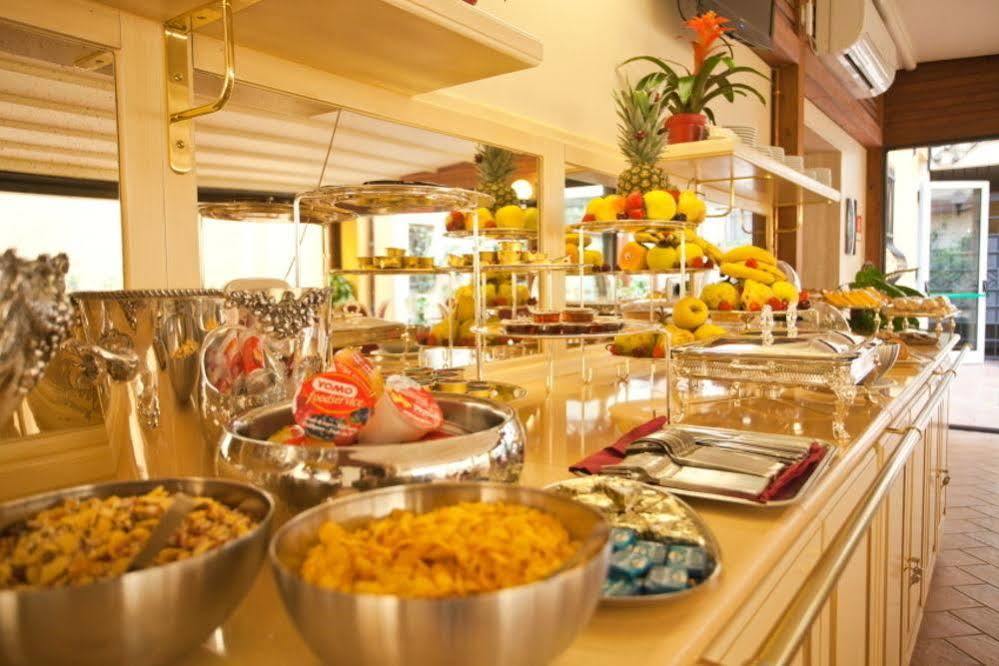 Cavour Hotel