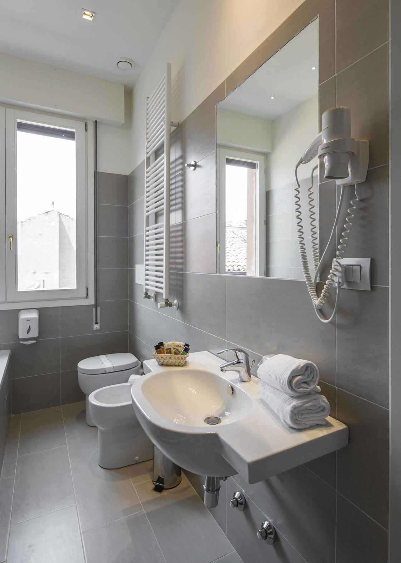 Nuovo Del Porto 3* Bologna