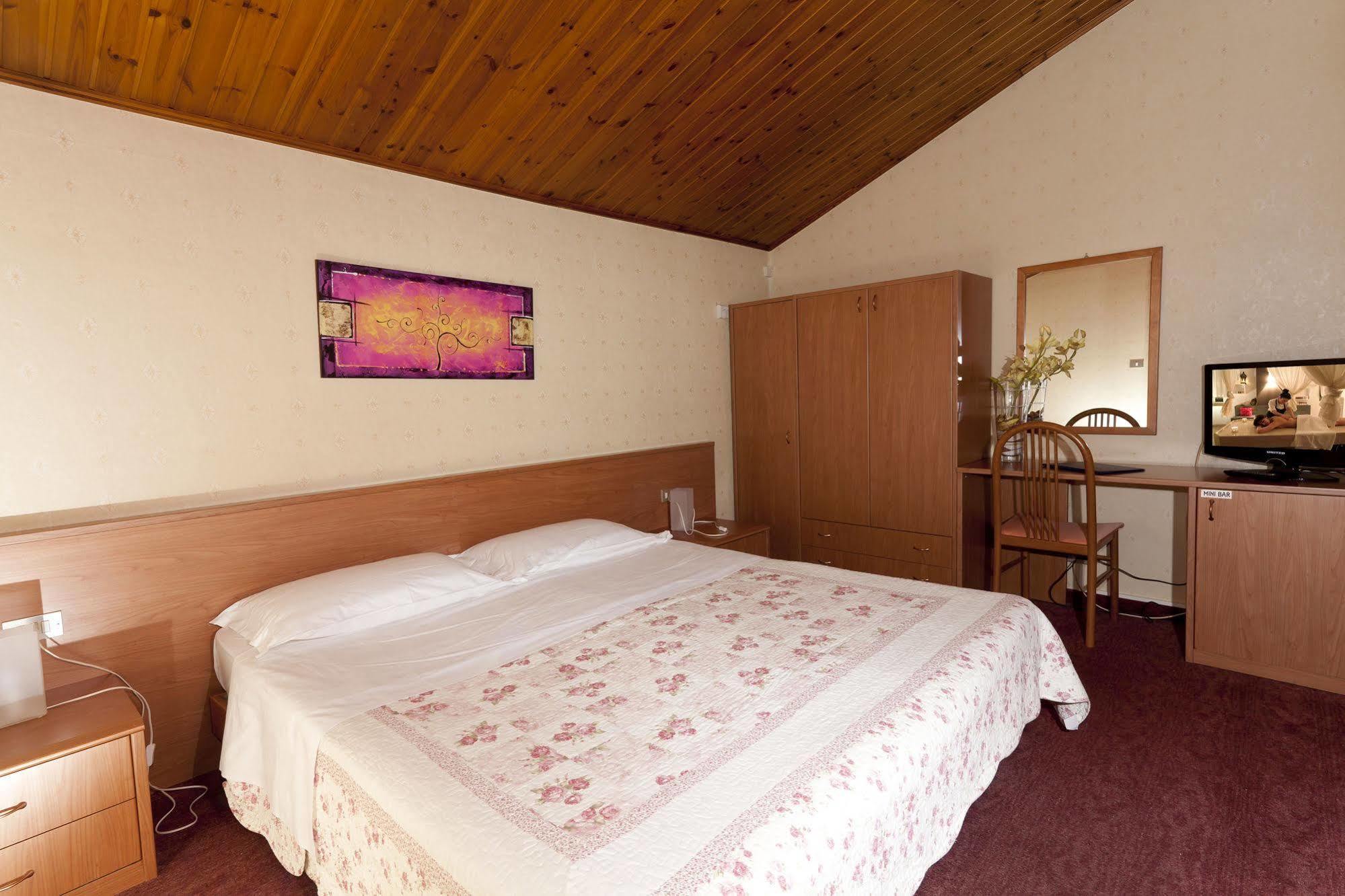 Hotel Donatello 3*