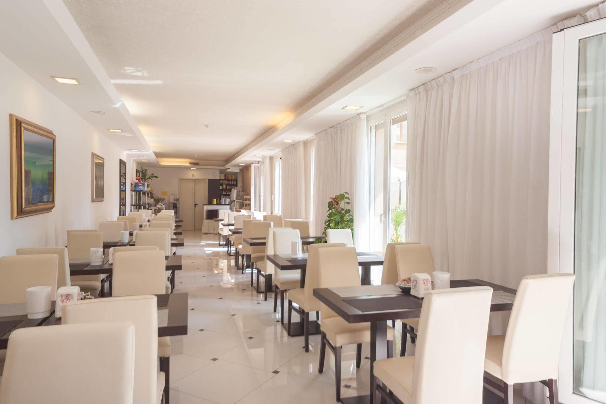 Elite Hotel