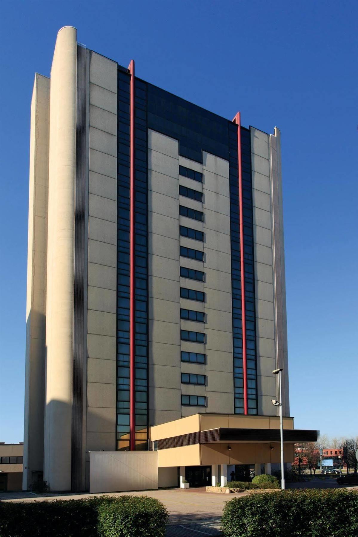 Hotel Western Tower