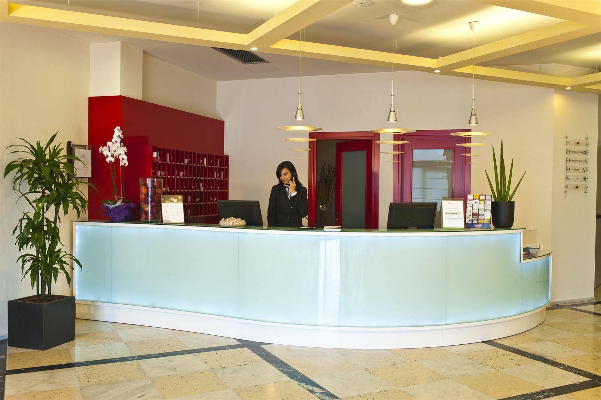 Hotel My One