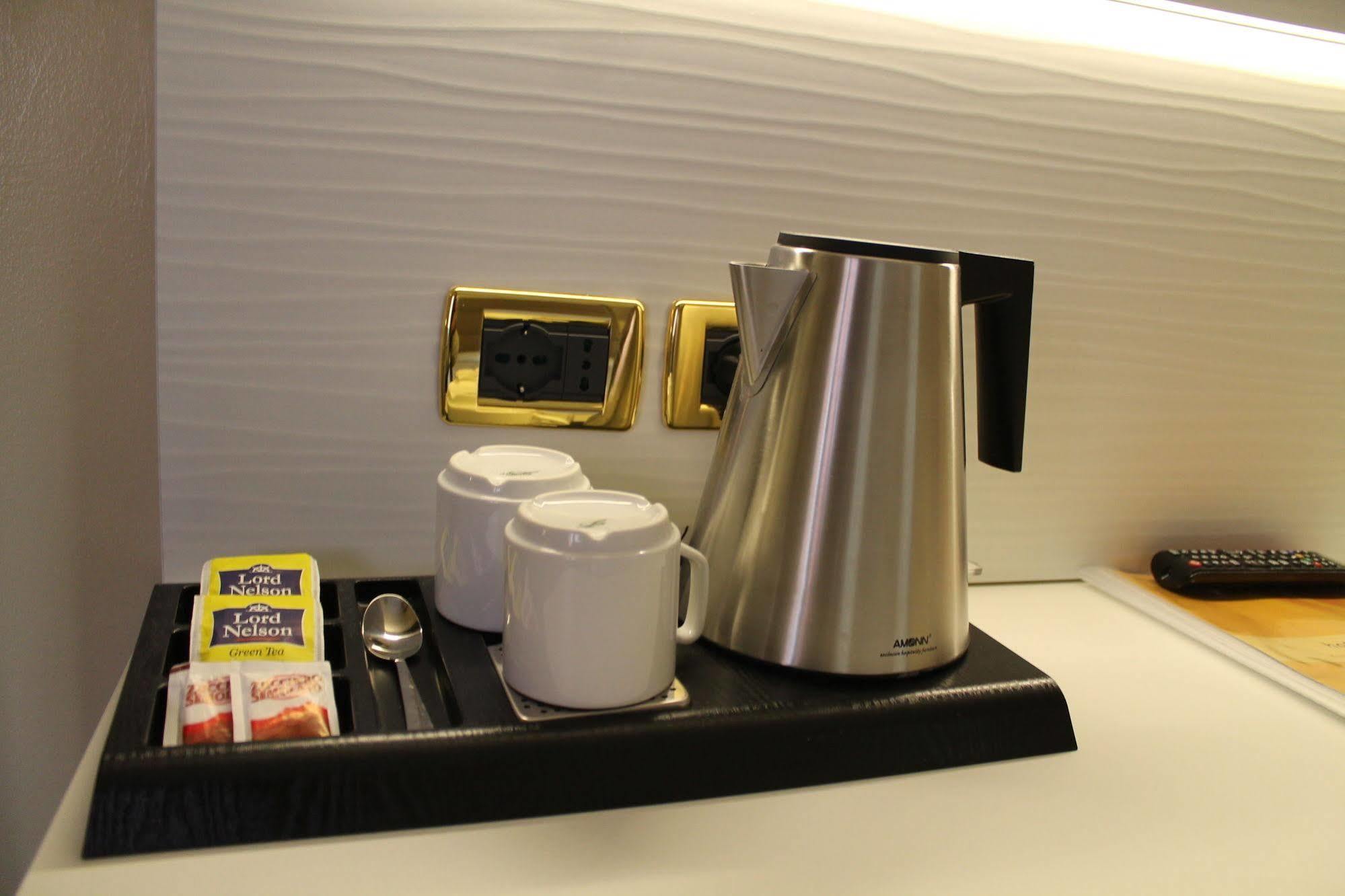 Hotel University