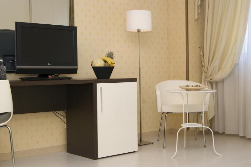 Jr Amadeus Hotel Bologna