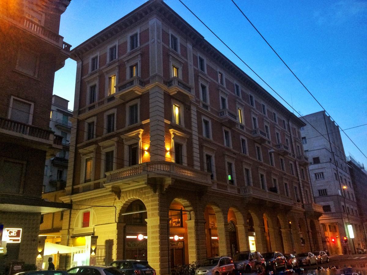 Maglo Station Bologna