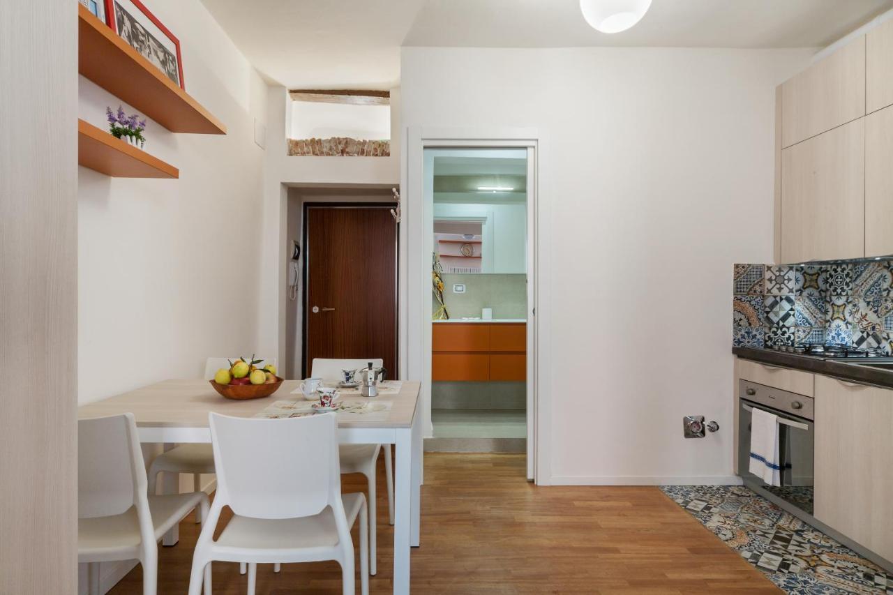 San Felice Colourful Appartement *