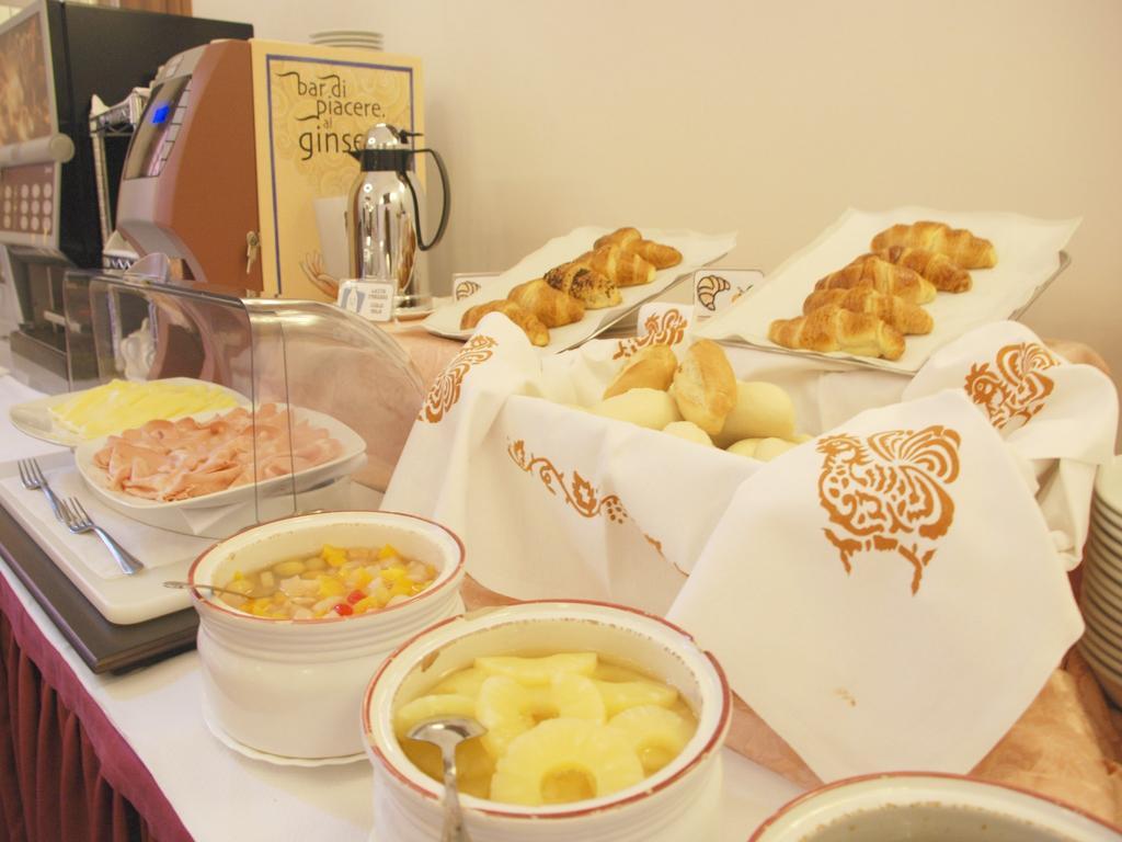 Palace Centro 3*