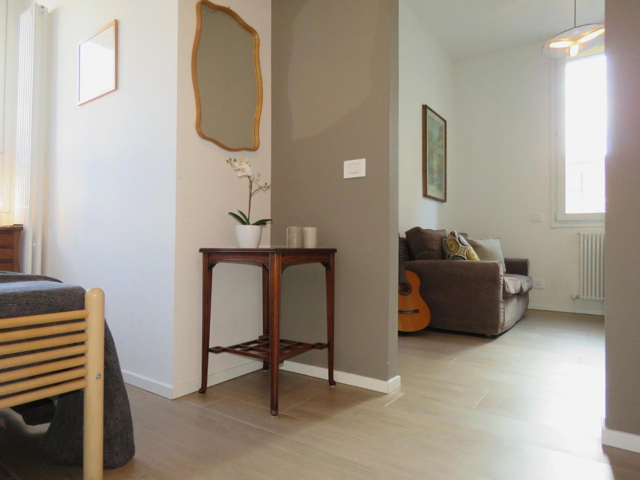 Santa Croce Apartment