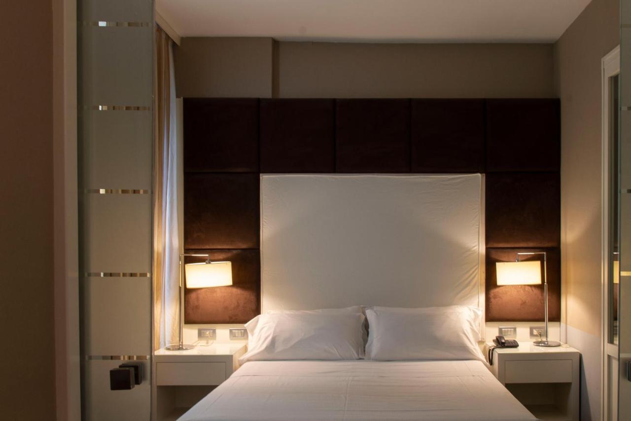 Smy Hotel