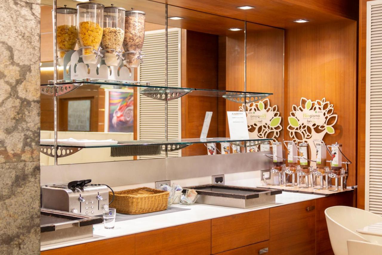 Smy Hotel 4*
