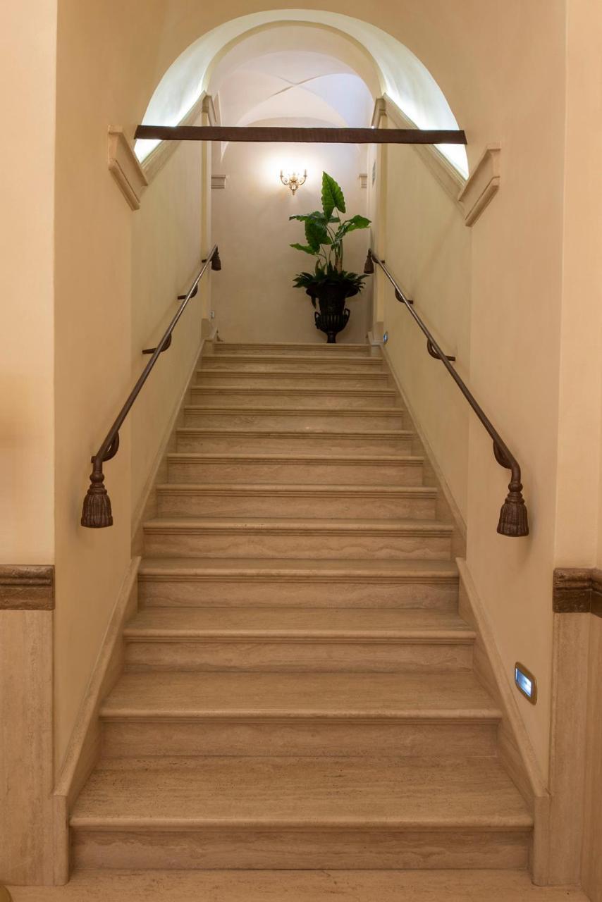 Cavour Hotel 3*