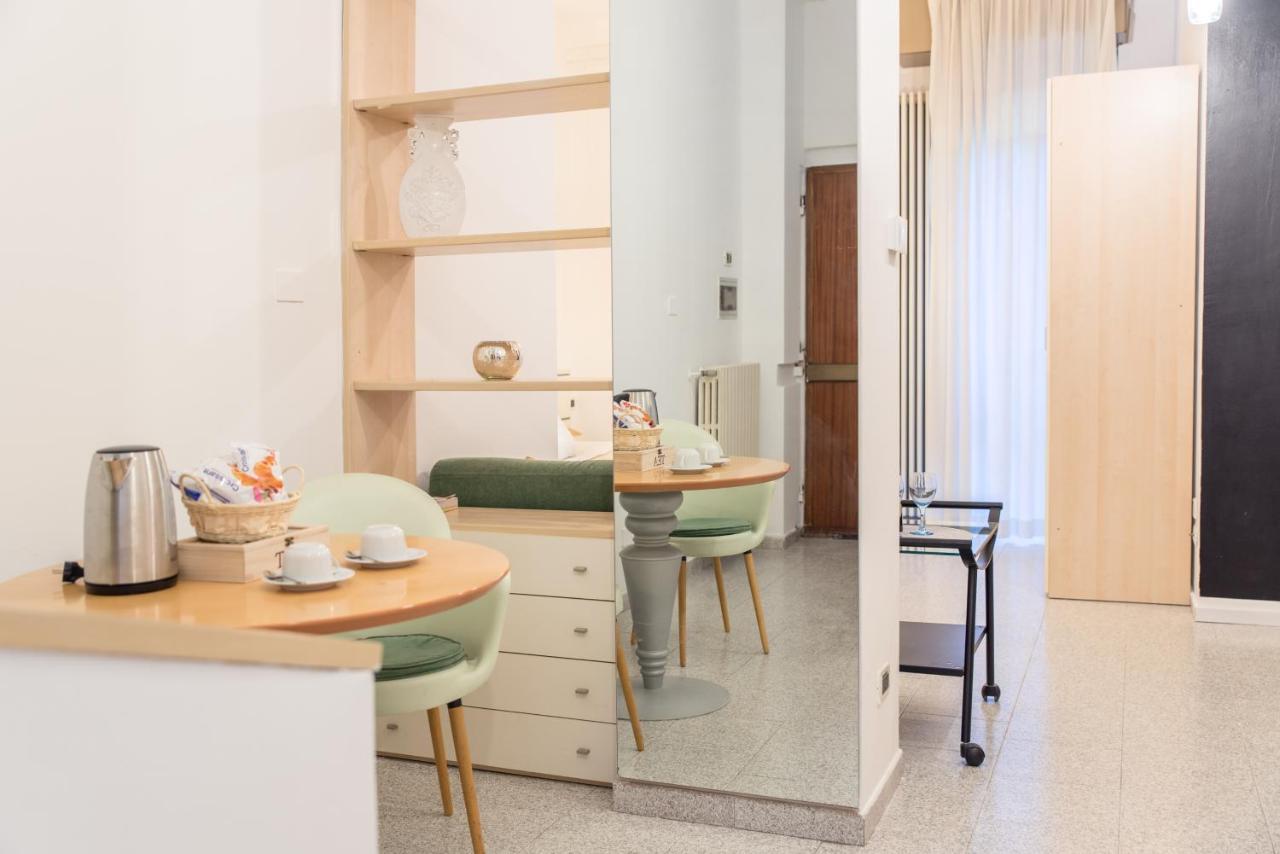 8- Tourist House - Light House - Self Check-in Appartement Bologne