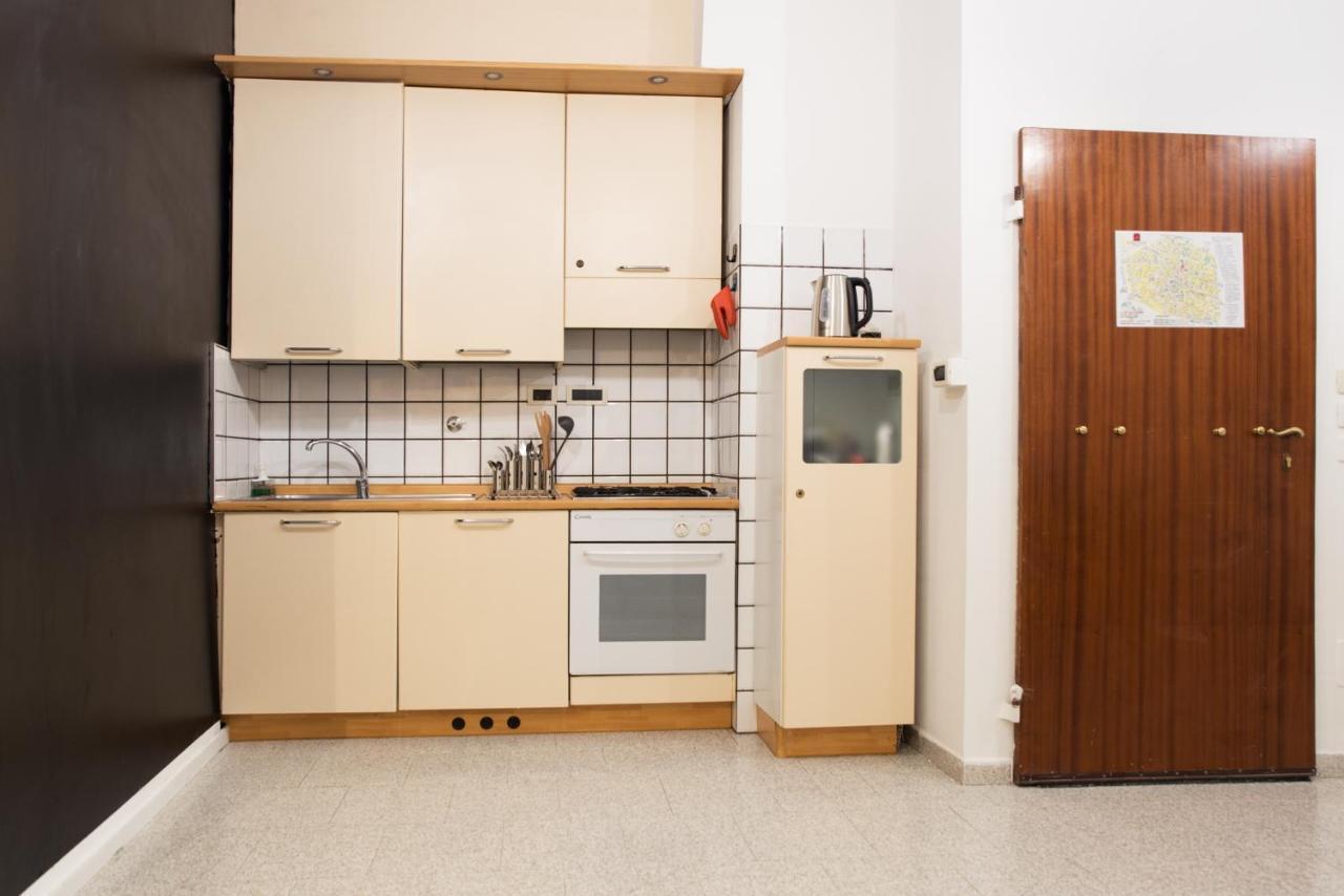 8- Tourist House - Light House - Self Check-in Appartement Bologne