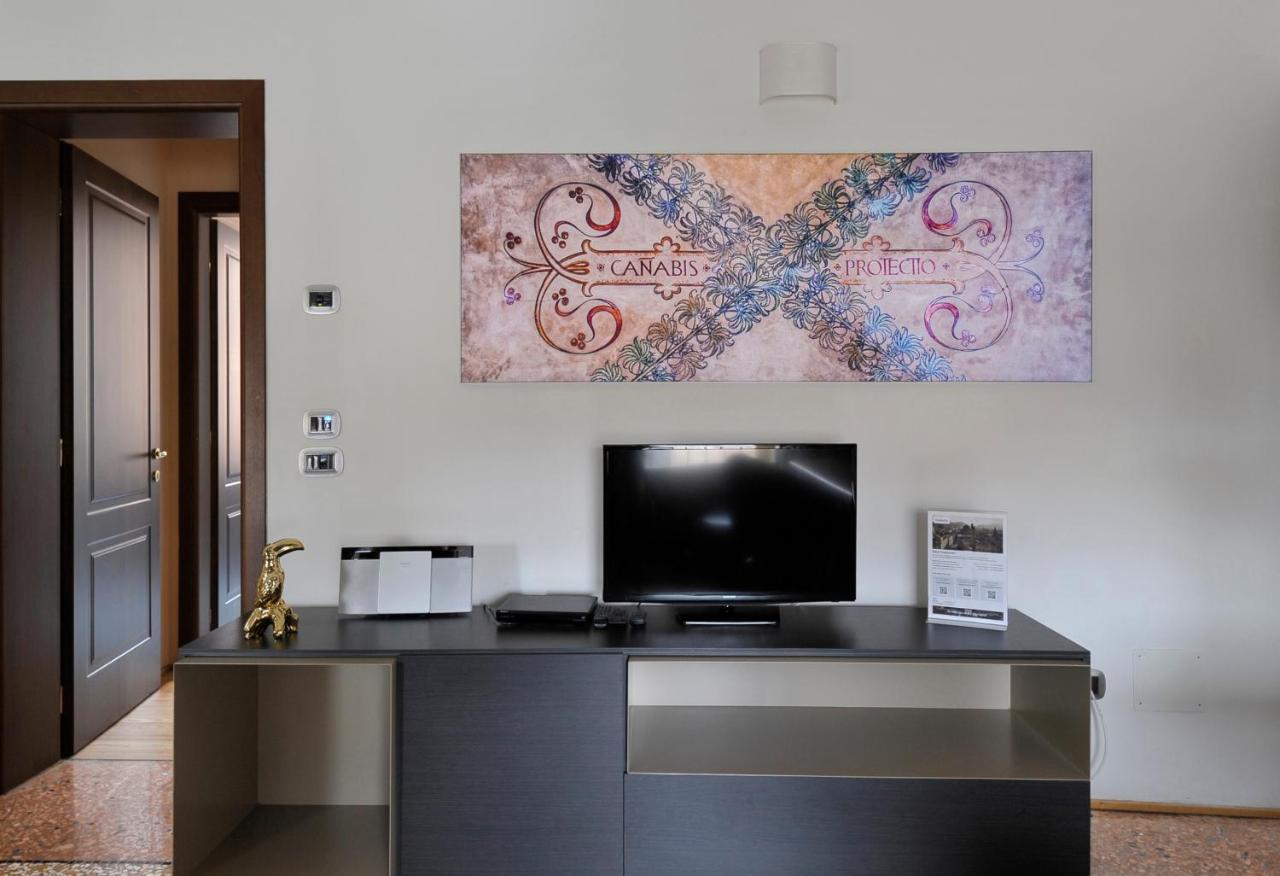 Appartamento Palazzo Banchi Halldis Bologna