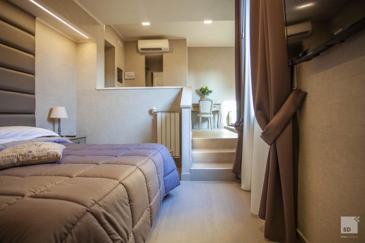 Cavour 3* Bologna