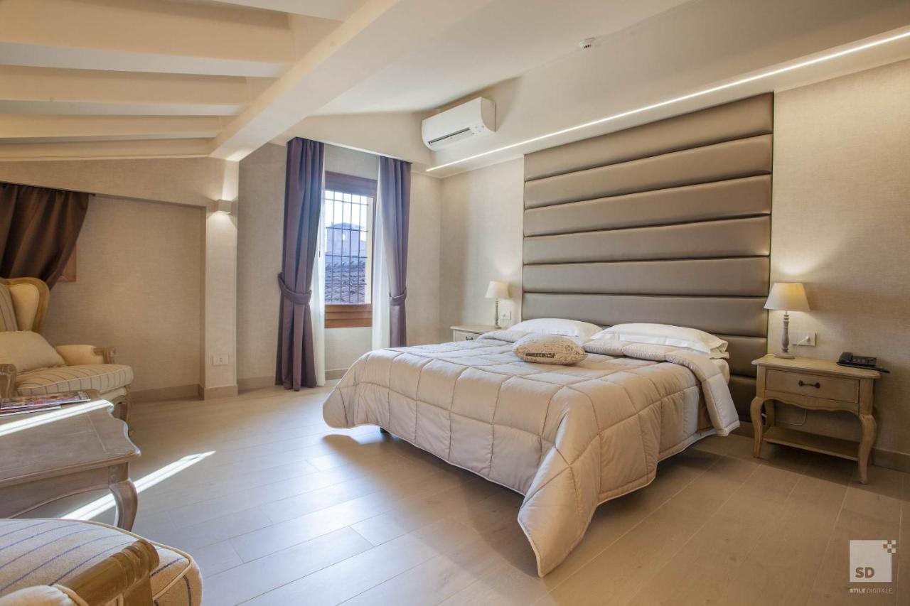 Cavour Hotel Bologna