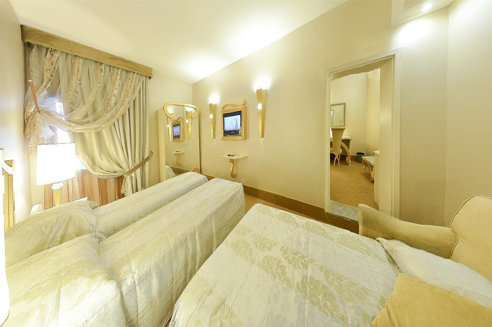 Hotel Zanhotel Regina 3*