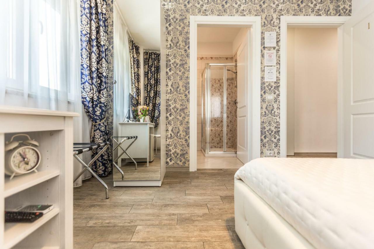Central City Rooms Guest house